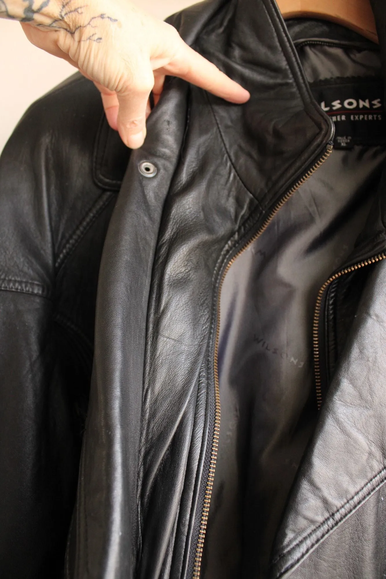 Wilsons Mens Leather Jacket, Black, Size XL, Bomber Style, Multiple Pockets, Fully Lined